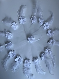 Gelin Halay Mendili Beyaz Lazer Çiçekli ve Tüylü